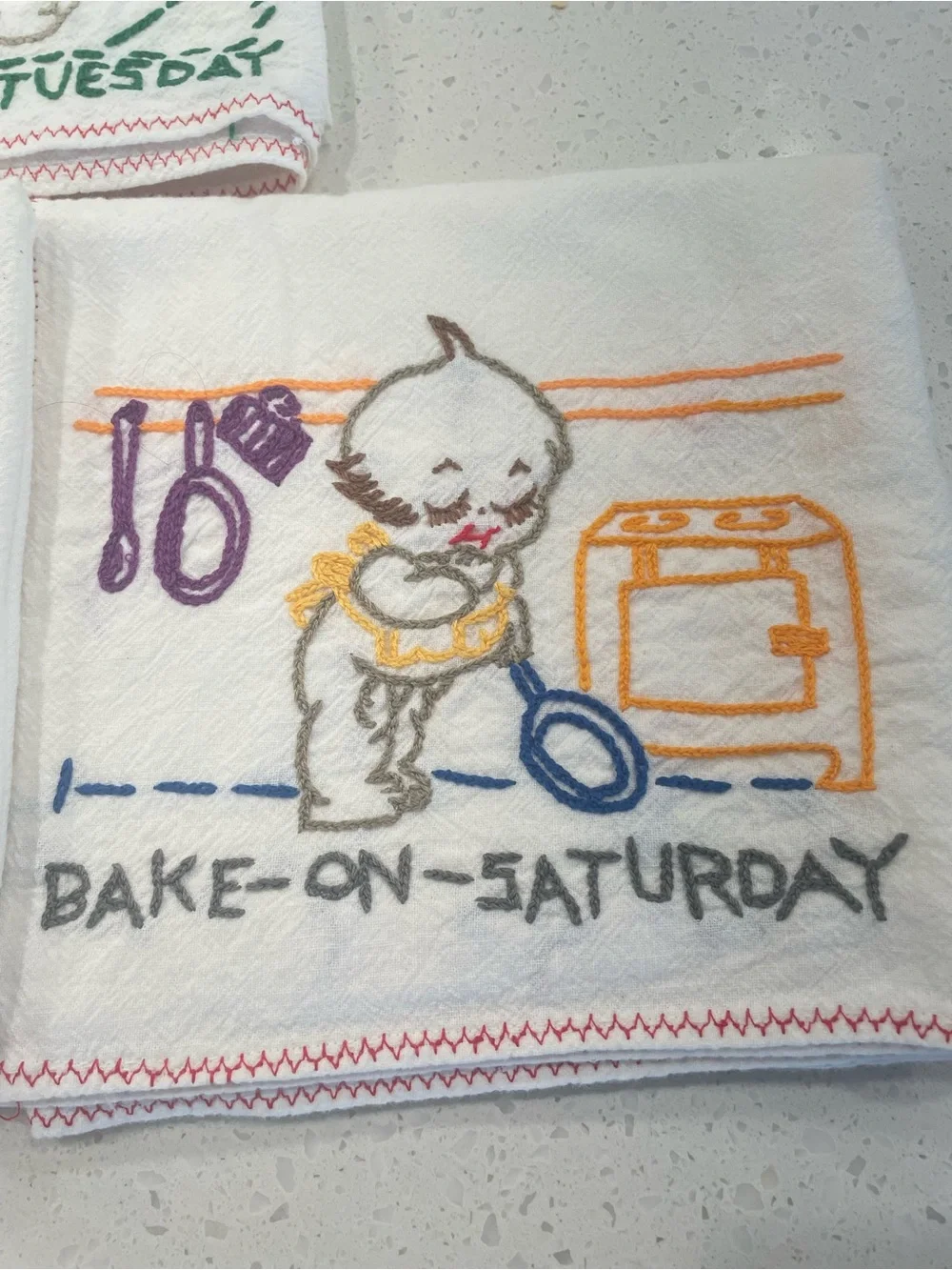 Vtg Embroidered Americana Towel Set Days of the Week Tea/Kitchen Towels